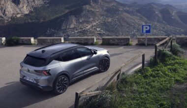 "Renault" plāno aktīvāk atgriezties pie iekšdedzes motoriem