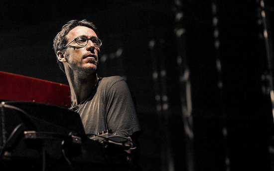 "Pēc laba koncerta beigām paskatos augšup." Saruna ar džeza virtuozu Bilu Lourensu "Pēc laba koncerta beigām paskatos augšup." Saruna ar džeza virtuozu Bilu Lourensu