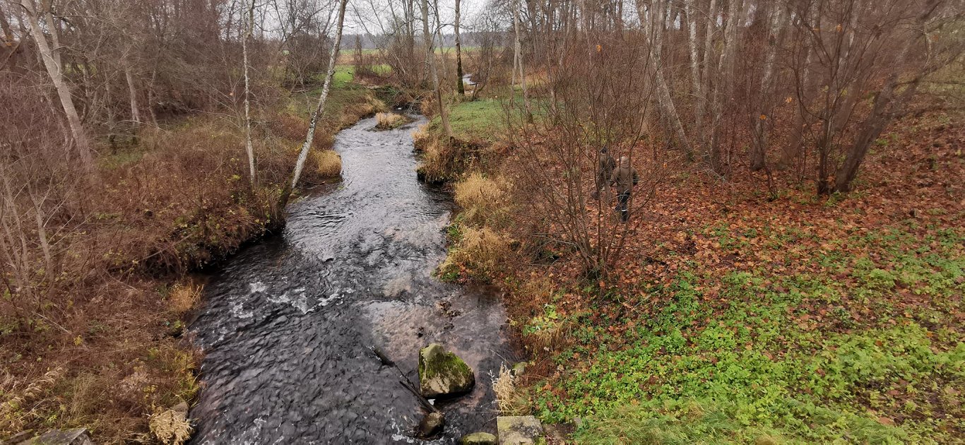 Upes apsekošana kopā ar vides inspektoriem