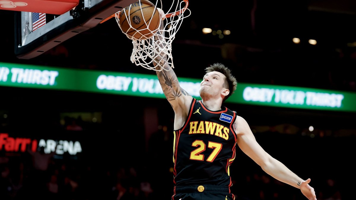 "Hawks" bez Porziņģa uzvar "Cavaliers" komandu NBA mačā