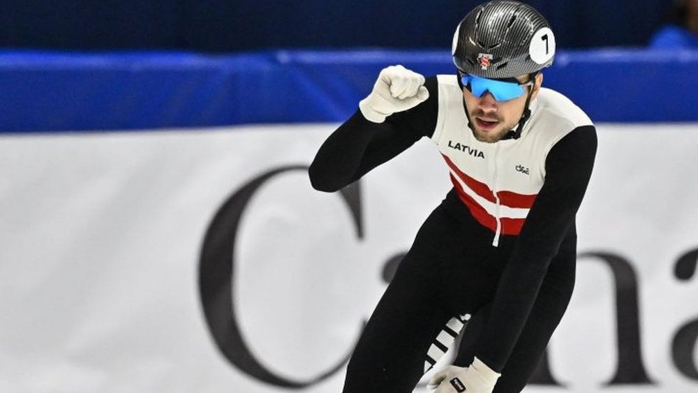 Krūzbergs Pasaules tūres posmā Gdaņskā sasniedz 1500 metru pusfinālu – Ziemas sports – Sportacentrs.com