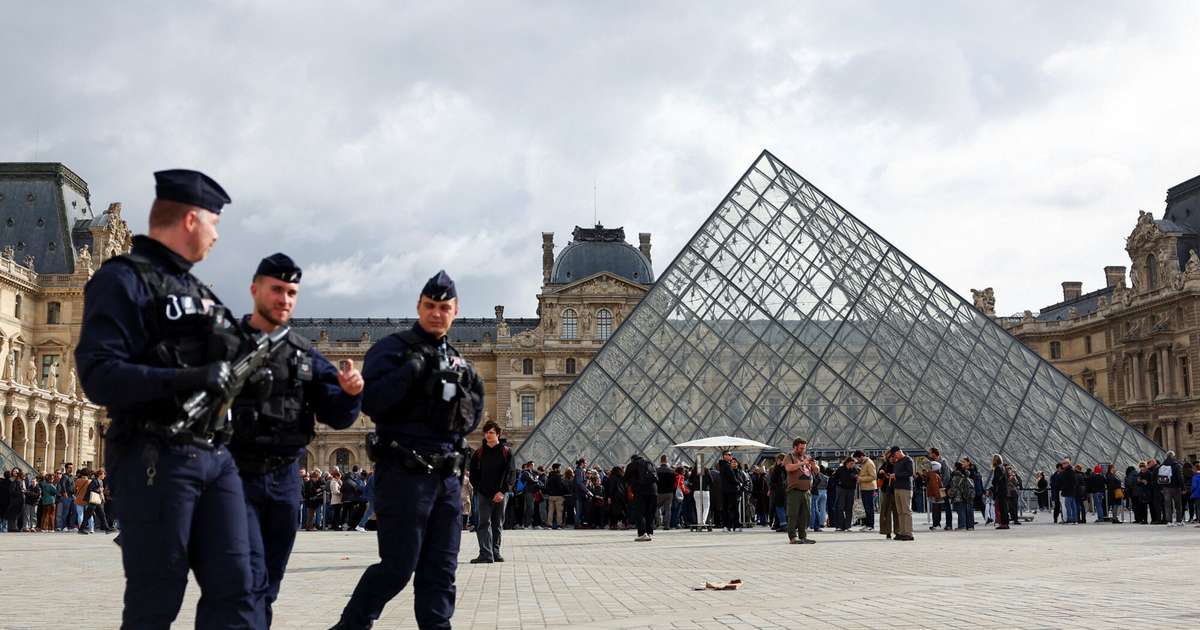 Luvras skandalozo zādzību pastrādājuši parastākie amatieri