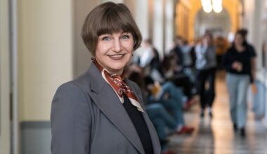 "Neatkarība nav dāvana, un valsts nav dāvana." Saruna ar Sanitu Osipovu