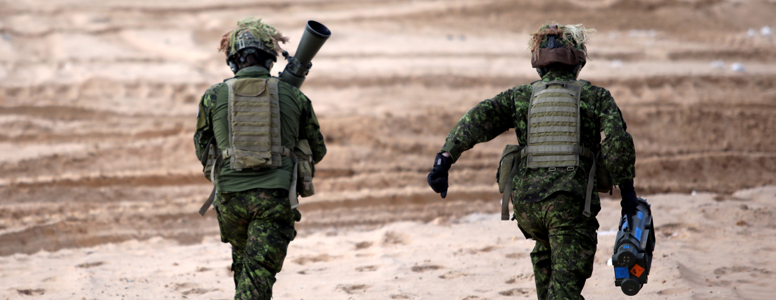 Eiropai varētu būt grūti mobilizēt karavīrus un ieročus kara ar Krieviju gadījumā / Diena