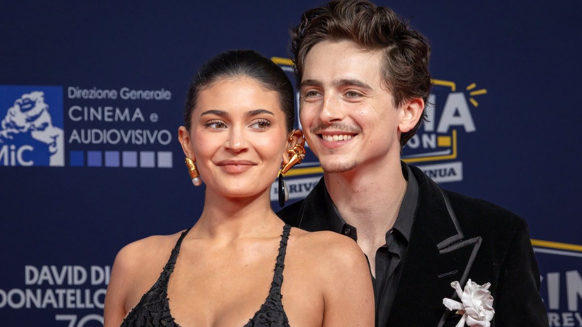 Kailija Dženere kliedē baumas par šķiršanos no Timotija Šalamē