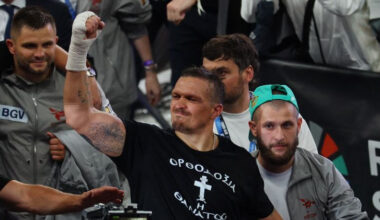 Usiks atsakās no WBO jostas un vairs nav neapstrīdamais čempions – Bokss – Sportacentrs.com