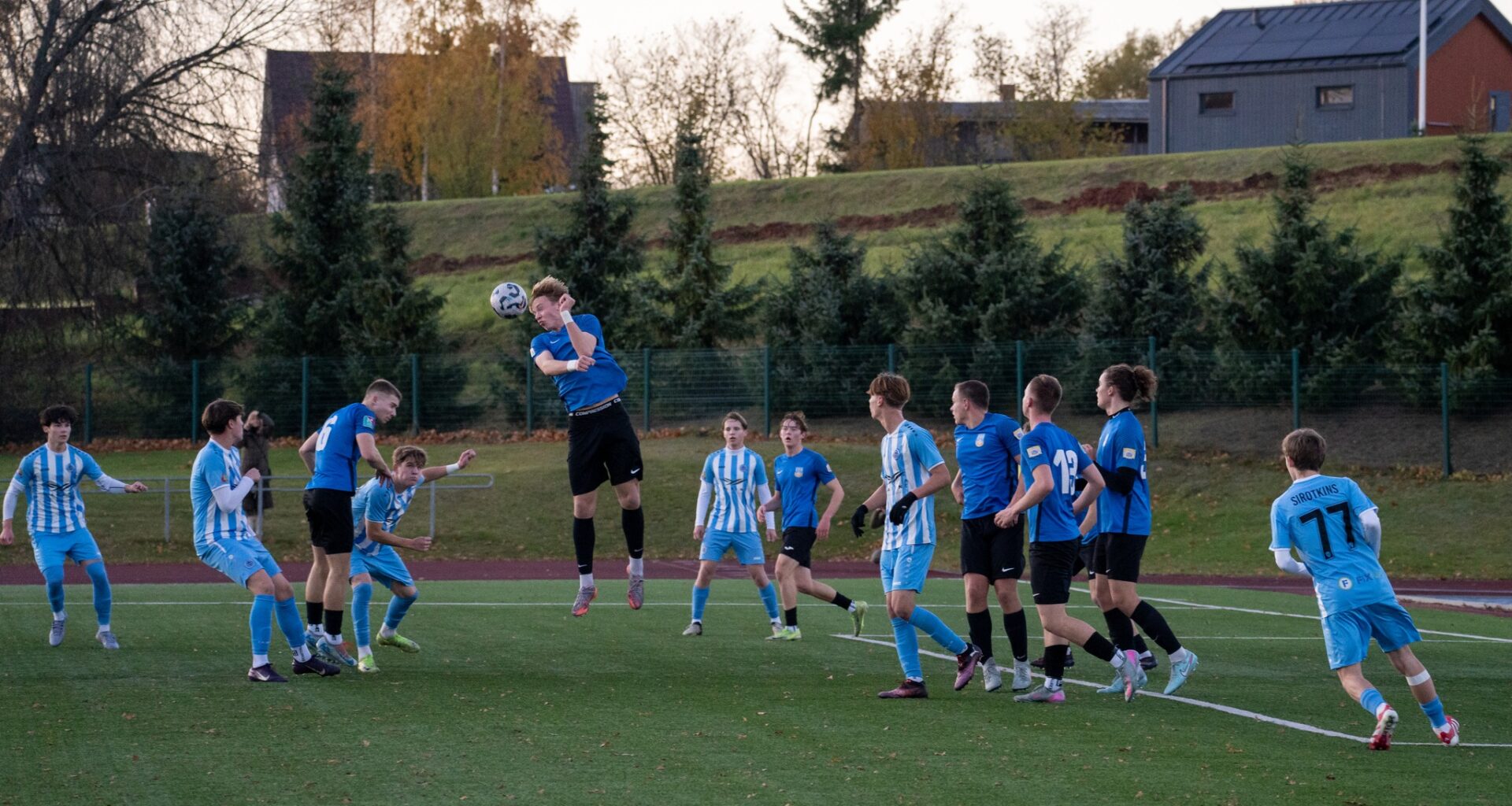 Mājas spēlē paliek pie sudraba medaļām