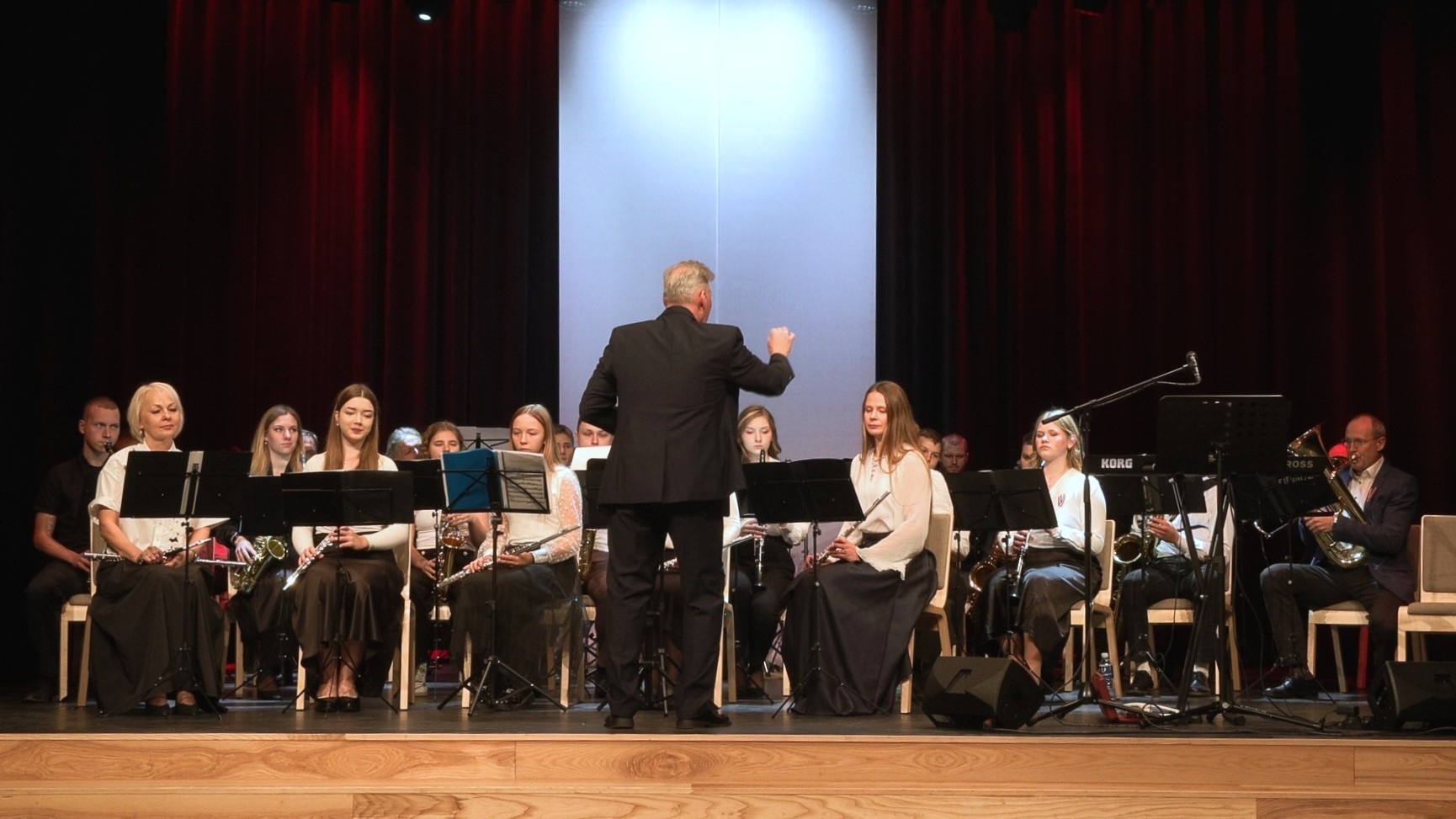 Latvijas valsts svētkos Jēkabpils novadā gaidāmi vairāki koncerti (PROGRAMMA) / Jēkabpils Laiks: Jēkabpils ziņas