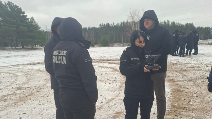 Jēkabpils novada pašvaldības policijas rīcībā nonācis moderns drons / Jēkabpils Laiks: Jēkabpils ziņas