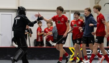 Latvijas Florbola savienība » LV » 2025/2026 » Jaunumi » "Lielvārde/Leselektro" pēcspēles metienos pārspēj komandu "Rubene/KSS"