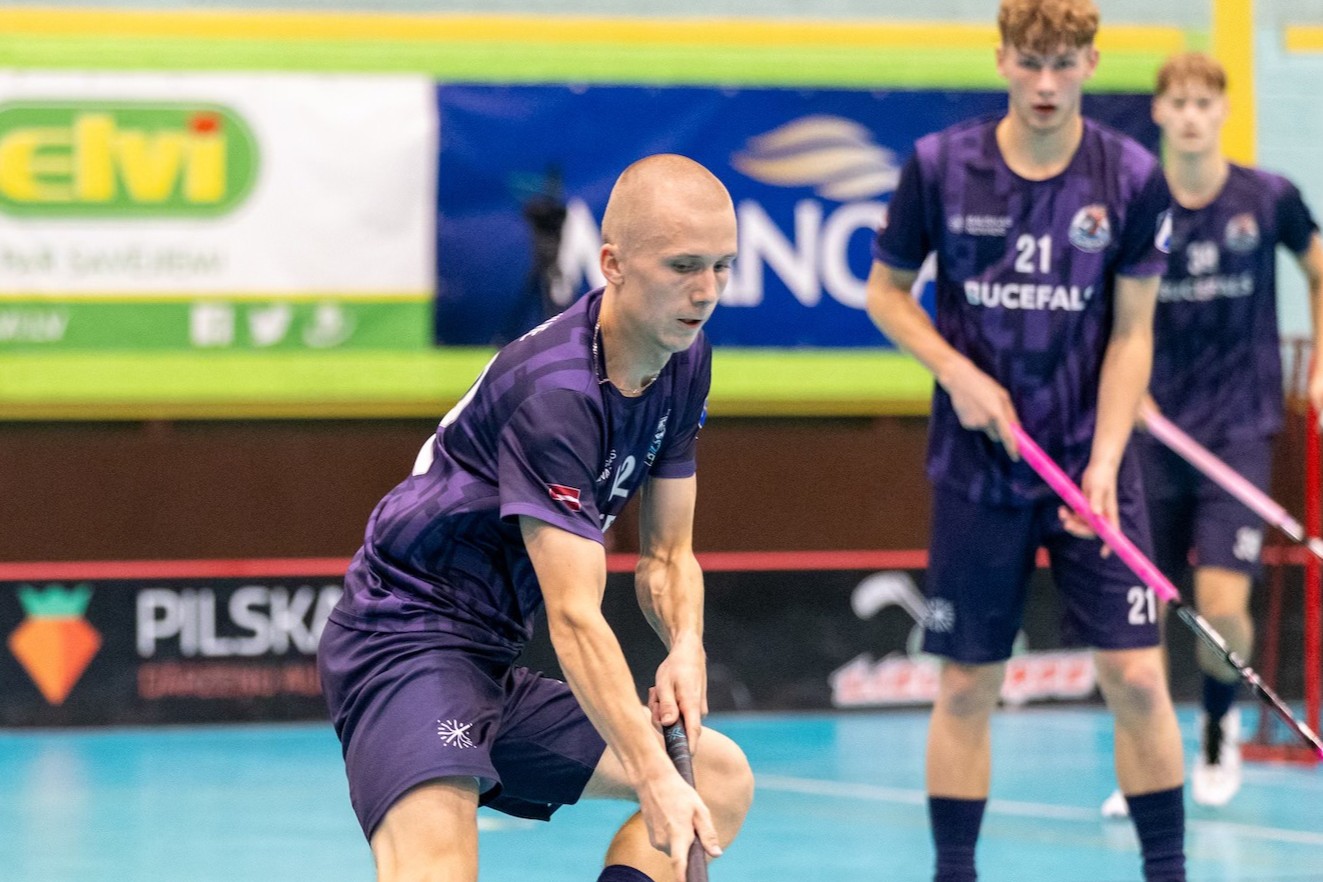 Latvijas Florbola savienība » LV » 2025/2026 » Jaunumi » "Bauska" piecās minūtēs lauž spēles gaitu un uzvar lielvārdiešus