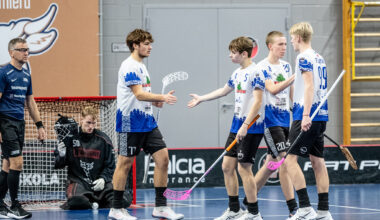 Latvijas Florbola savienība » LV » 2025/2026 » Jaunumi » "Lielvārdes SC/Ogre" pagarinājumā sarūgtina valmieriešus