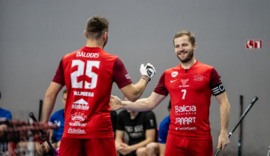 Latvijas Florbola savienība » LV » 2025/2026 » Jaunumi » "FBK Valmiera" ielaiž septiņus, tomēr pārspēj irlavniekus