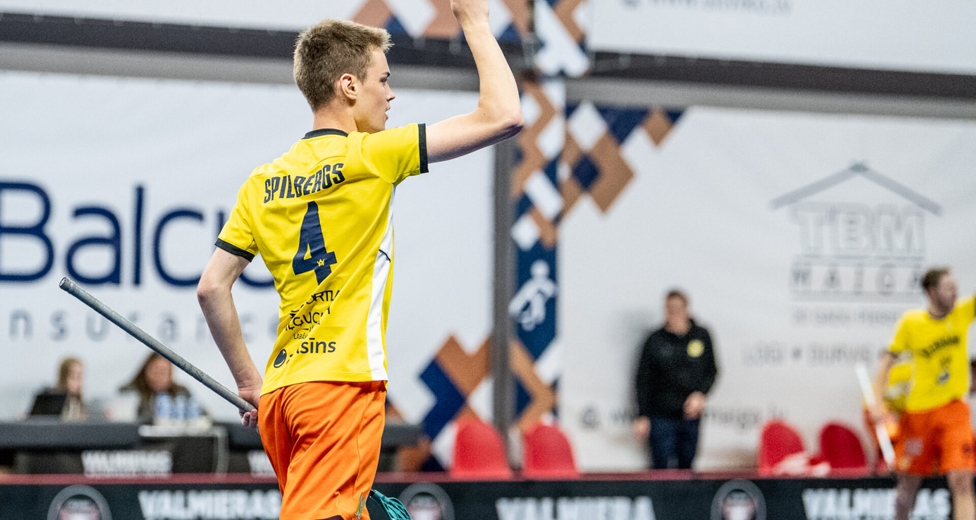 Latvijas Florbola savienība » LV » 2025/2026 » Jaunumi » "Masters Ulbroka/LU" atspēlējas no 0:3 un uzvar "Bausku"