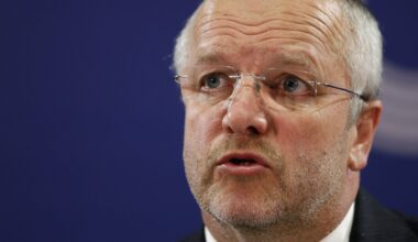 Lietuvas Seima priekšsēdētājs Jozs Oleks