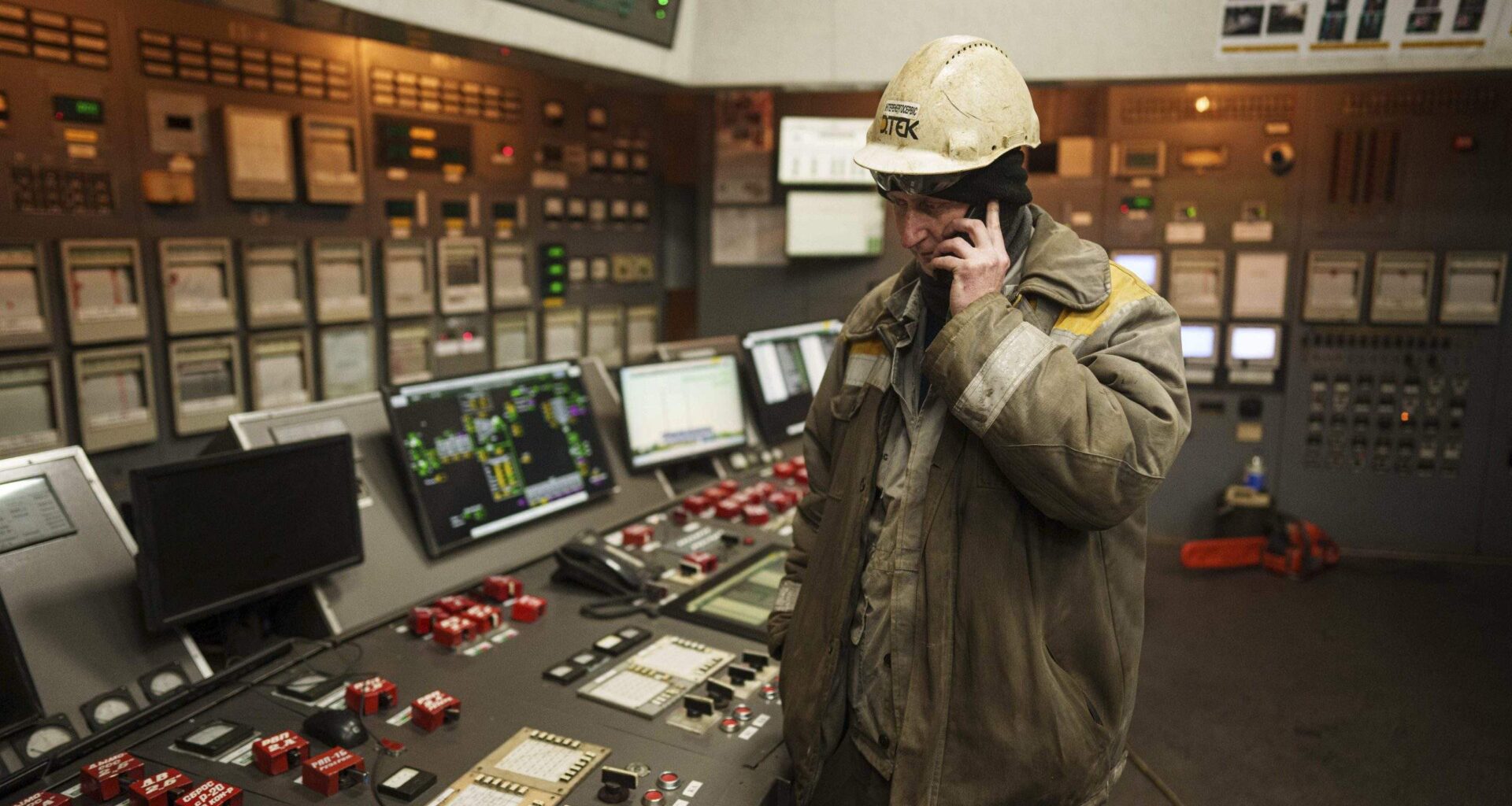 Krievija veikusi postošu triecienu Ukrainas enerģētikas sektoram; stāsies spēkā īpaši grafiki