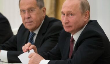 Putina meita atbalsta kampaņu Lavrova gāšanai – mērķis saistīts ar karu Ukrainā