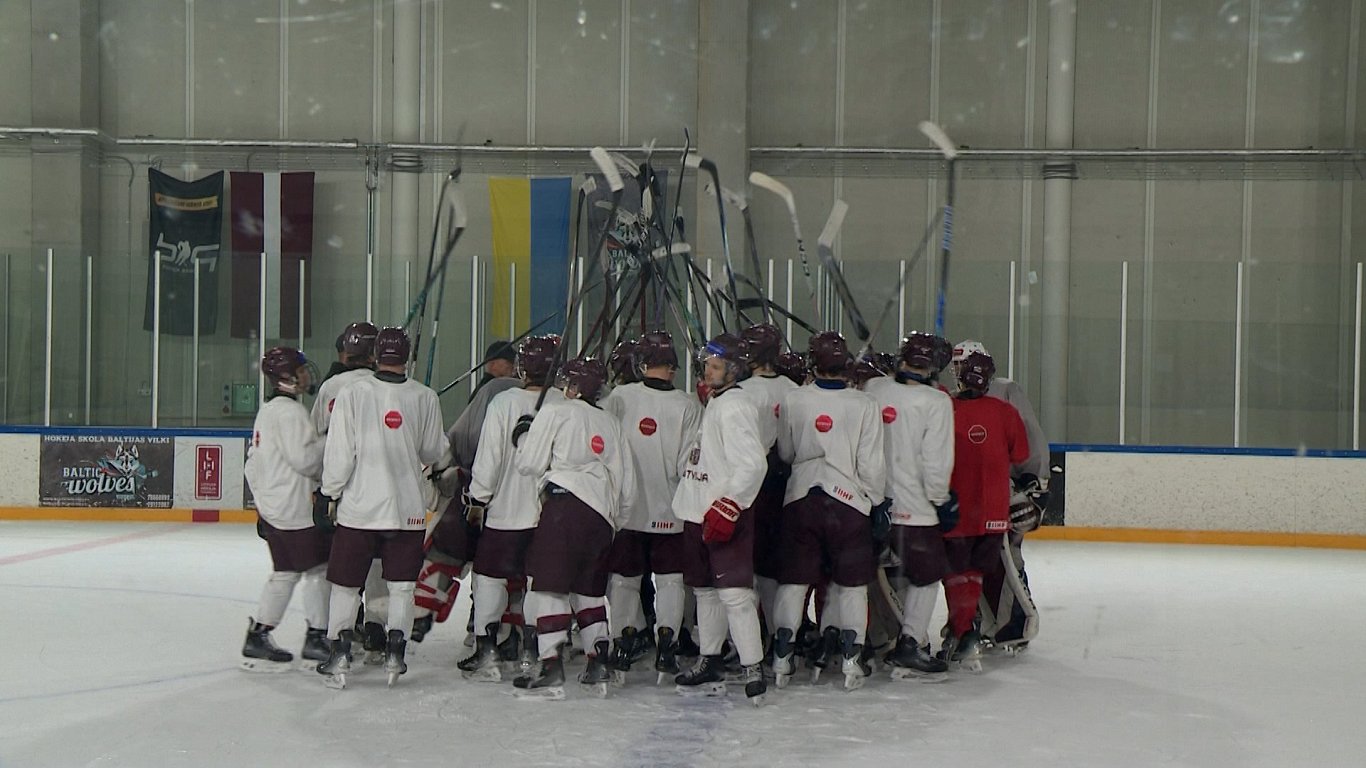 U-20 hokeja izlase sāk gatavoties pasaules čempionātam; pirmā pieturvieta – turnīrs Norvēģijā / Raksts