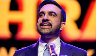 Ņujorkas mēra amatā ievēlētais demokrātu politiķis Zorans Mamdani