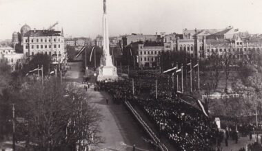 90 gadi Brīvības piemineklim Rīgā. Arī poļi ielika savu artavu / Raksts