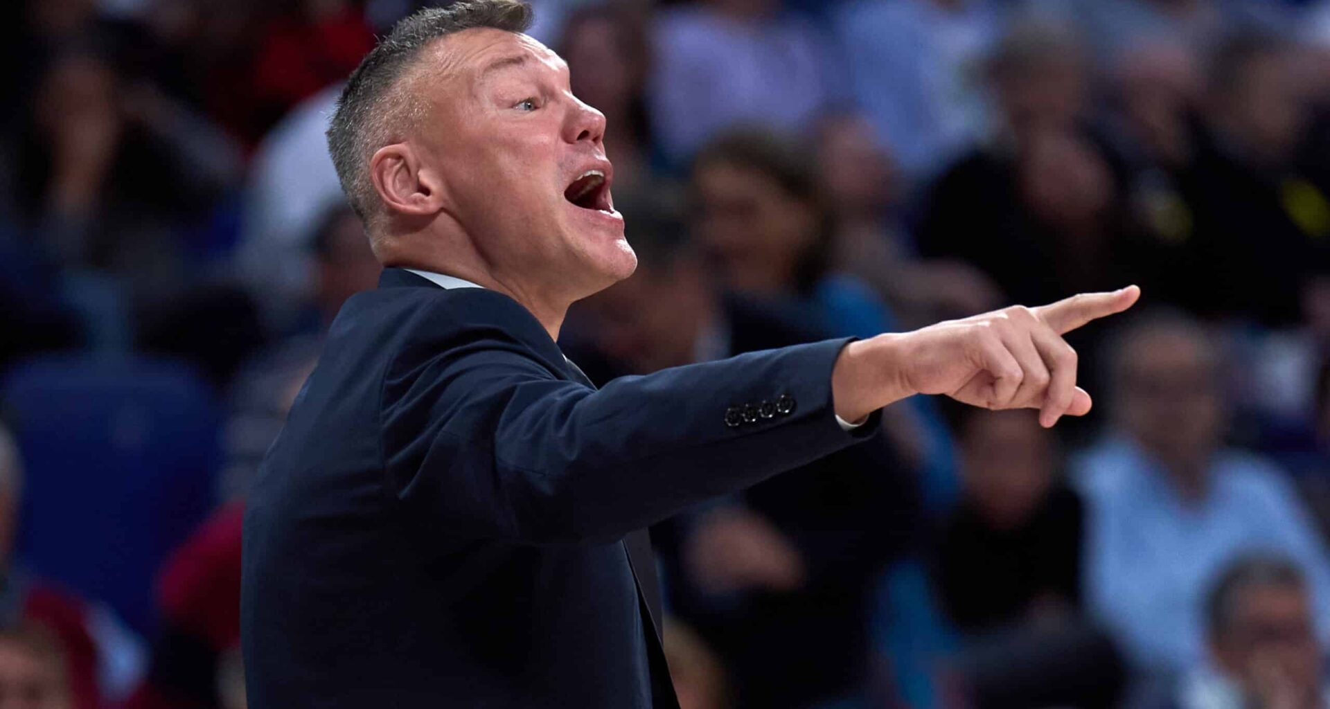 “Netiekam galā ar pašu panākumiem” – Jasikēvičs komentē “Fenerbahce” neveiksmes