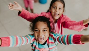 Malaizija nākamgad varētu aizliegt sociālo tīklu lietošanu bērniem līdz 16 gadiem