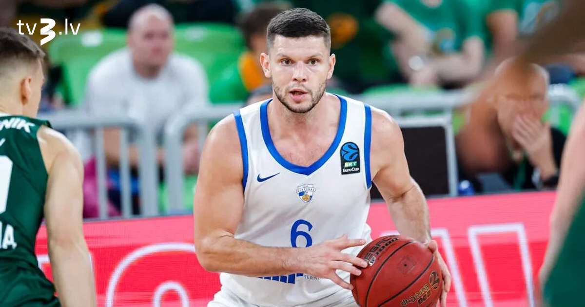 Lomažs iemet 14 punktus, “Neptūnas” izbraukumā zaudē Eirokausa spēlē