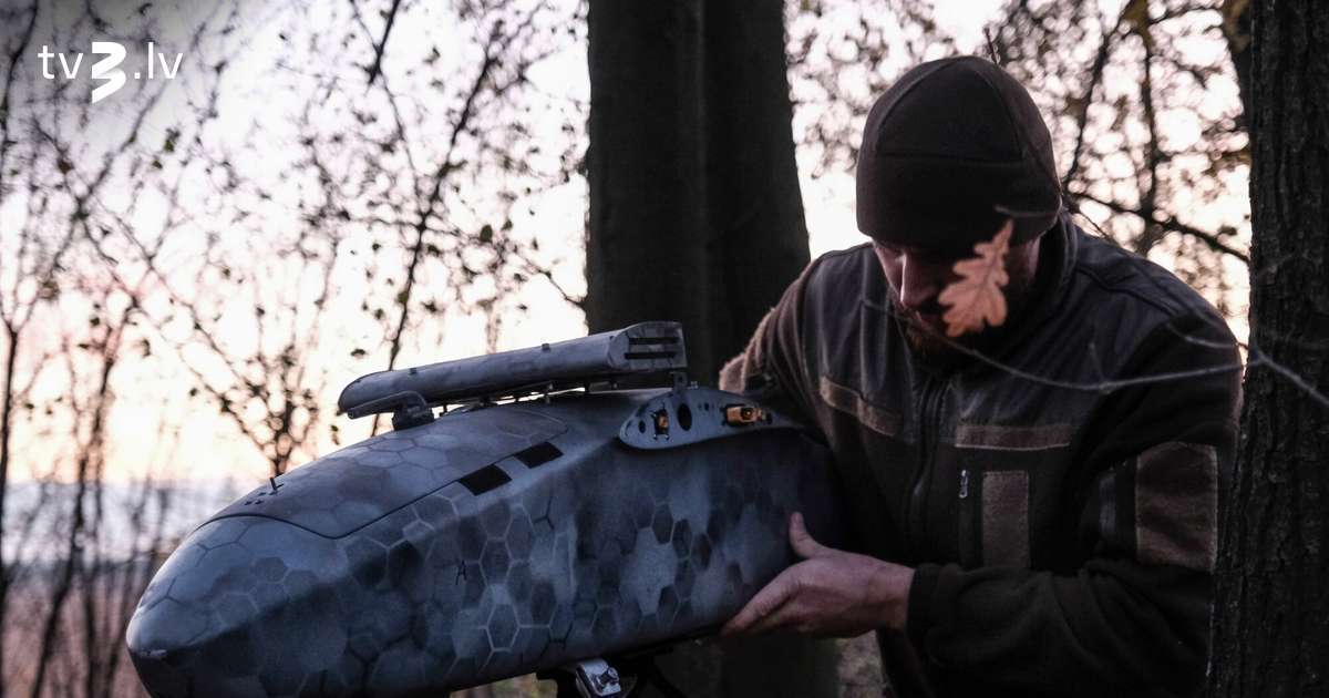 Krievija apgalvo, ka nogalina ielenktos Ukrainas karavīrus divās pilsētās