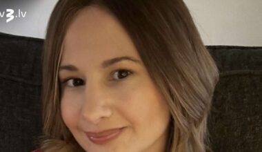 Par mātes slepkavību tiesātā Džipsija Rouza nožēlo, ka salauzusi bijušajam vīram sirdi