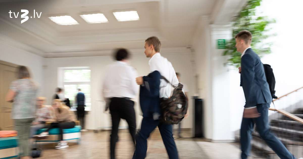 Nākamgad centralizētie eksāmeni noritēs atšķirīgi. Kas jāņem vērā?