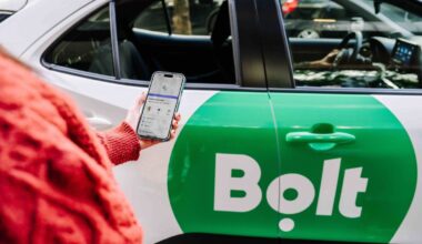 "Bolt" Jaungada naktī ierobežos koplietošanas automašīnu un skrejriteņu pakalpojumus