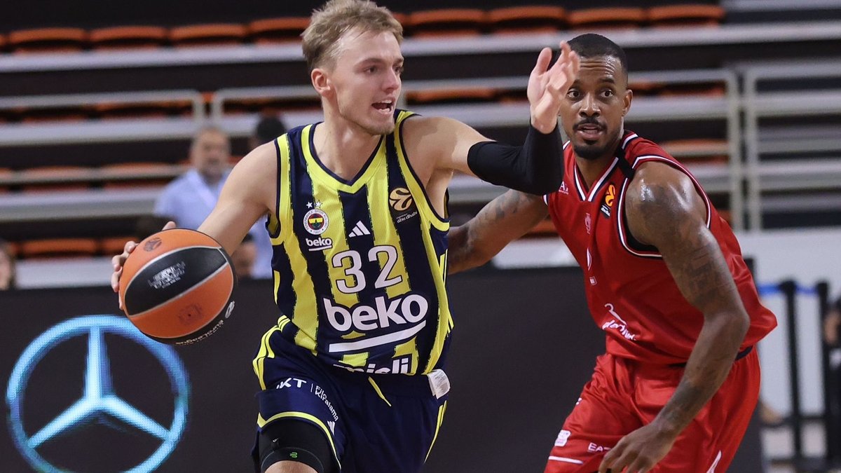 Žagars gūst traumu un spēli Turcijas čempionātā nepabeidz