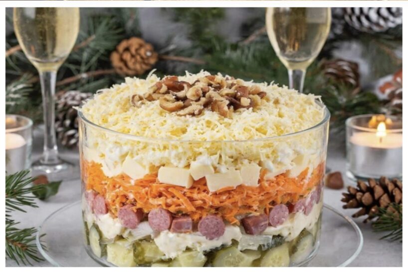 Vīrs teica: “Gatavo katros svētkos” — kā pagatavot “Šikos” salātus bez liekām pūlēm