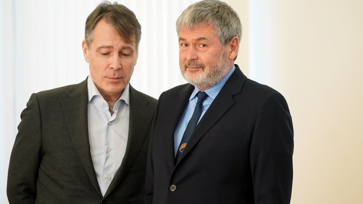 Magonim un Osinovskim par kukuļdošanu – naudas un cietumsods, lemj apgabaltiesa