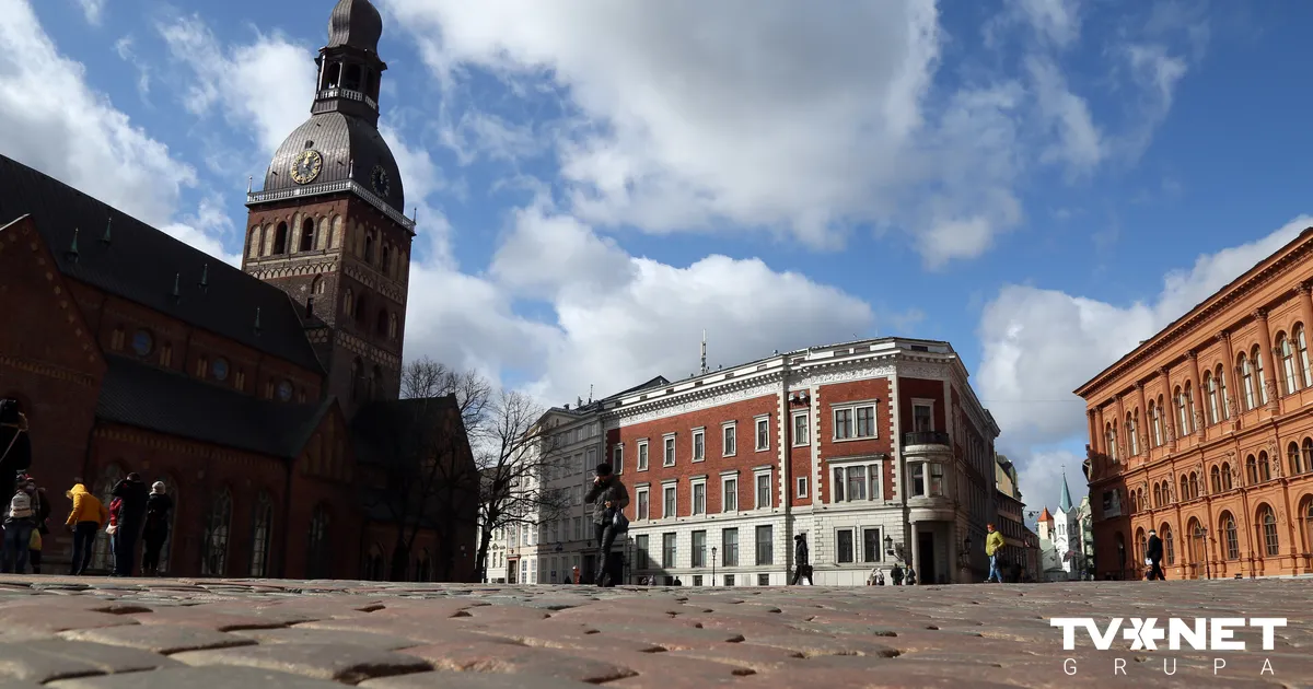 No svētdienas Vecrīgā būs satiksmes ierobežojumi saistībā ar Jaunā gada sagaidīšanu