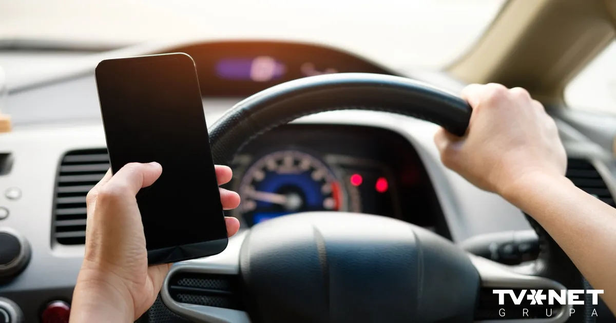 Ievieš iespēju autovadītājiem saskaņoto paziņojumu aizpildīt lietotnē "WhatsApp"