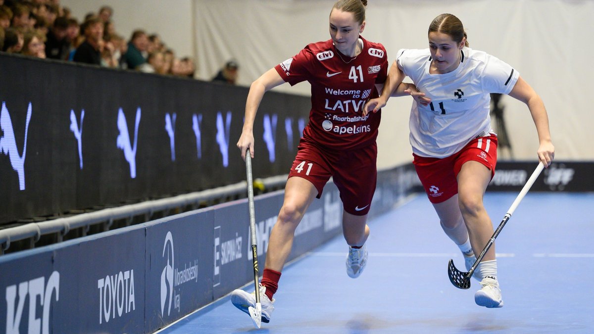 Latvijas florbolistes pasaules čempionātā joprojām bešā