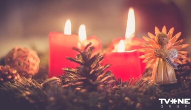 Otrajos Ziemassvētkos Daugavpilī dedzis adventes vainags