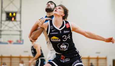 Ozers nekļūdīgi met no tālienes, Kalniņš produktīvi izmanto savu laiku pret "Viimsi" – Basketbols – Sportacentrs.com