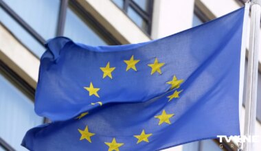 Beļģijā pēc kratīšanas ES diplomātiskajā dienestā aizturēti trīs cilvēki