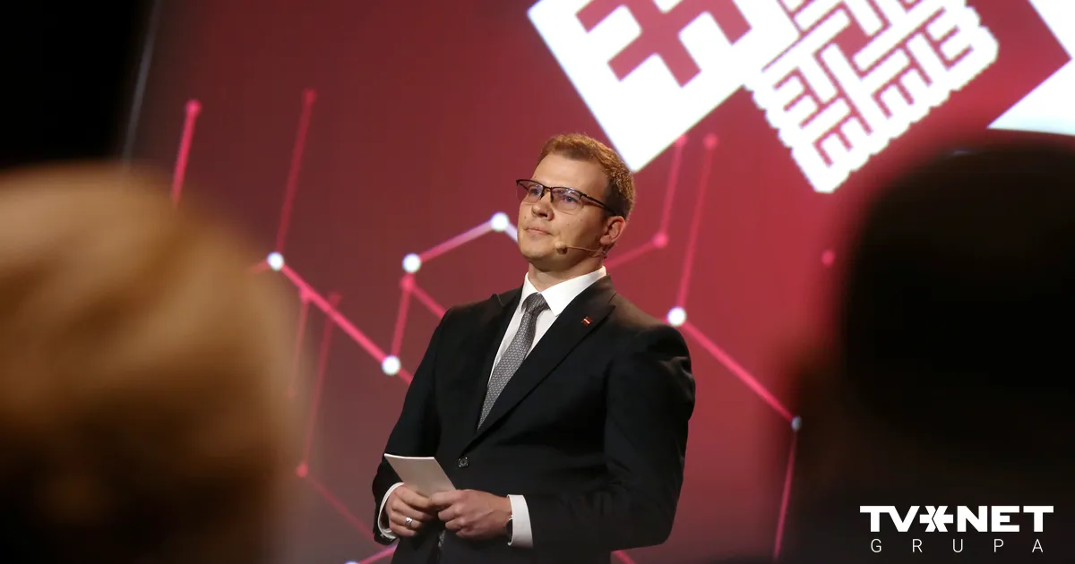 Dzintars: Valdošā koalīcija nav mirusi, bet tā neapšaubāmi ir komā - TVNET