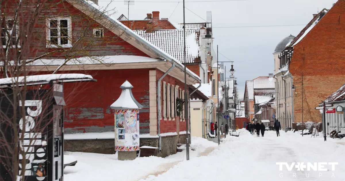 Kuldīgā uzņem vēsturisku mākslas filmu "Wild Wild East"
