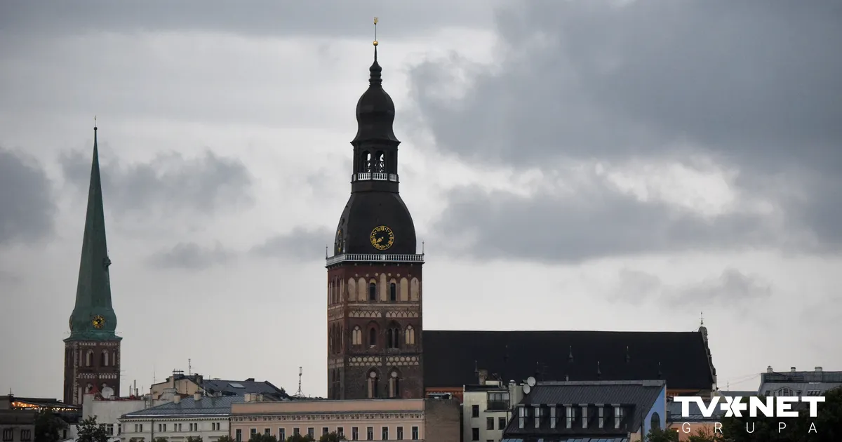 Pirmdien joprojām būs mākoņains laiks