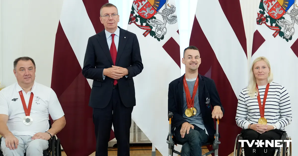 IZM skaidro, kāpēc Snikus un Apinis nesaņems naudas balvu