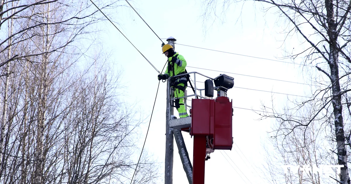 Elektroapgāde traucēta aptuveni 7000 klientu