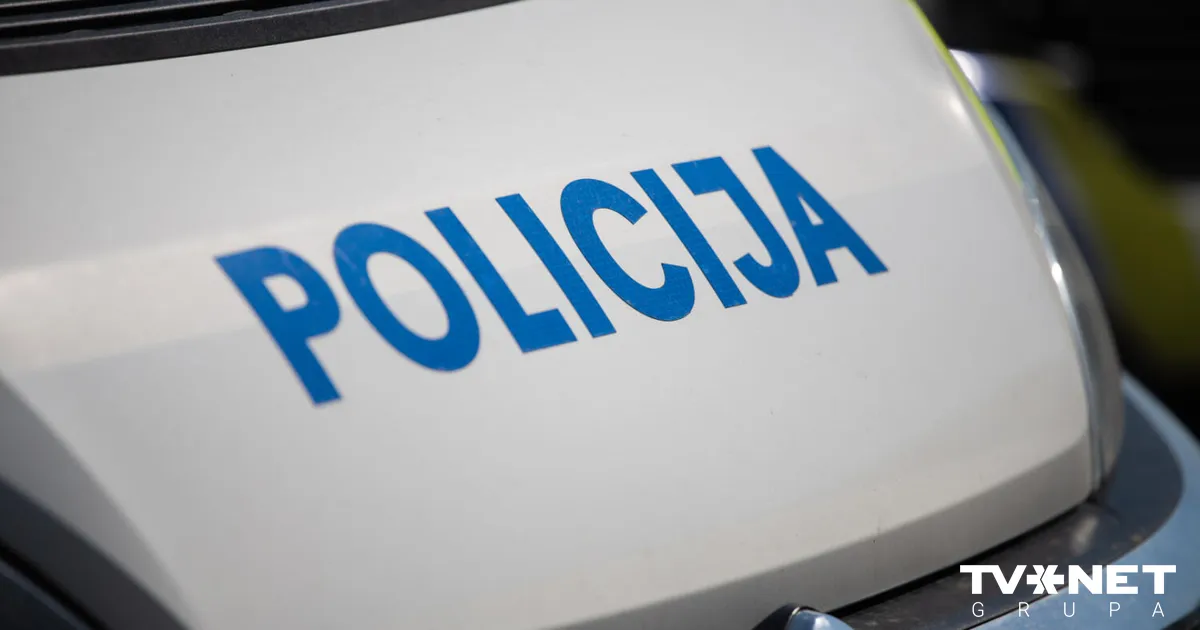 Sāks kriminālvajāšanu pret policistu par bērna nonāvēšanu aiz neuzmanības