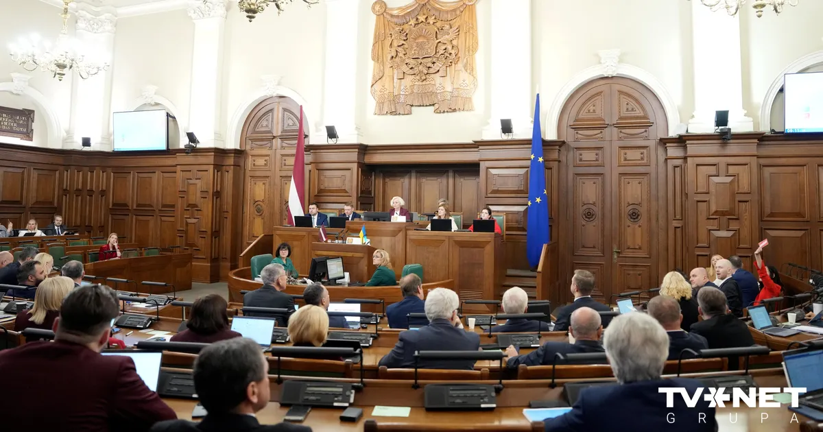 Šogad valdība vairākkārt neievēroja algu pieauguma slieksni