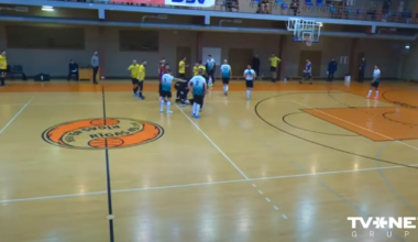 VIDEO ⟩ Pēc kautiņa telpu futbolā LFF vērsīsies policijā