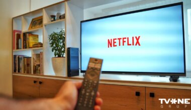 "Netflix" izteikusi piedāvājumu iegādāties vienu no galvenajiem konkurentiem, apgalvo medijs