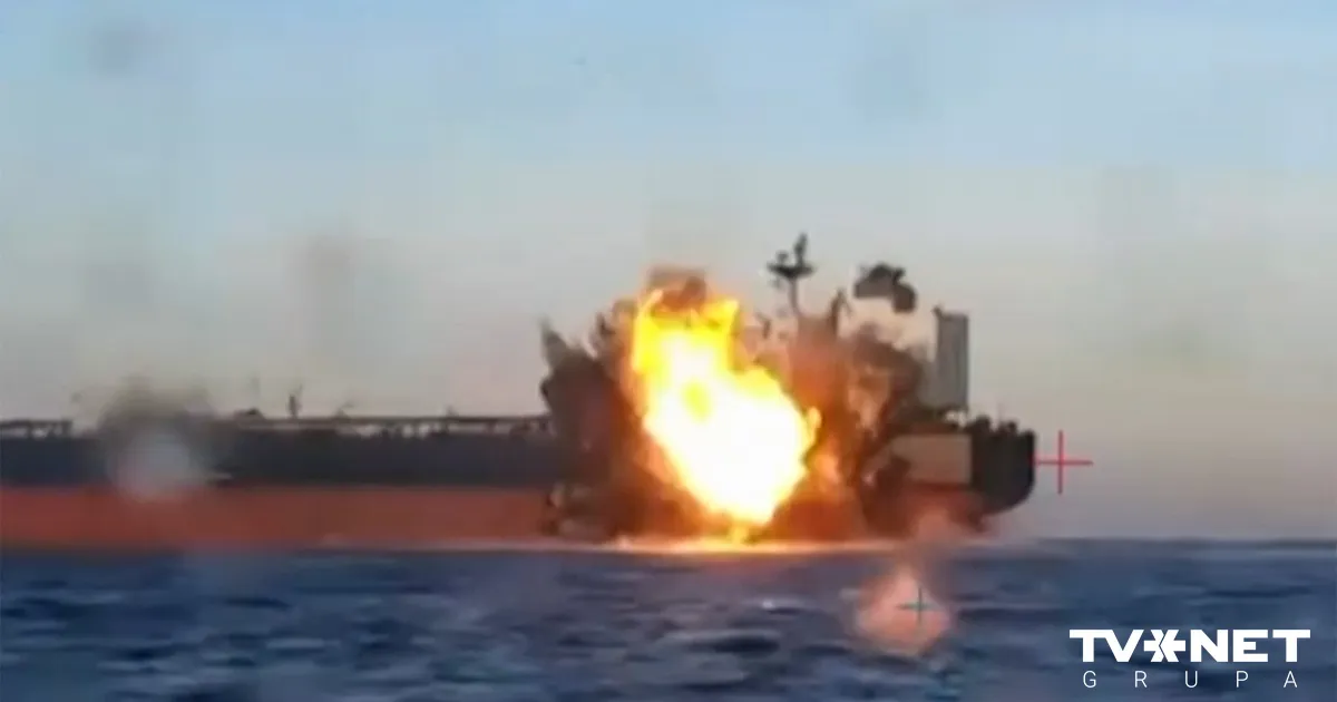 Ukraina noliedz saistību ar Melnajā jūrā notikušo uzbrukumu krievu tankkuģim - Apollo.lv